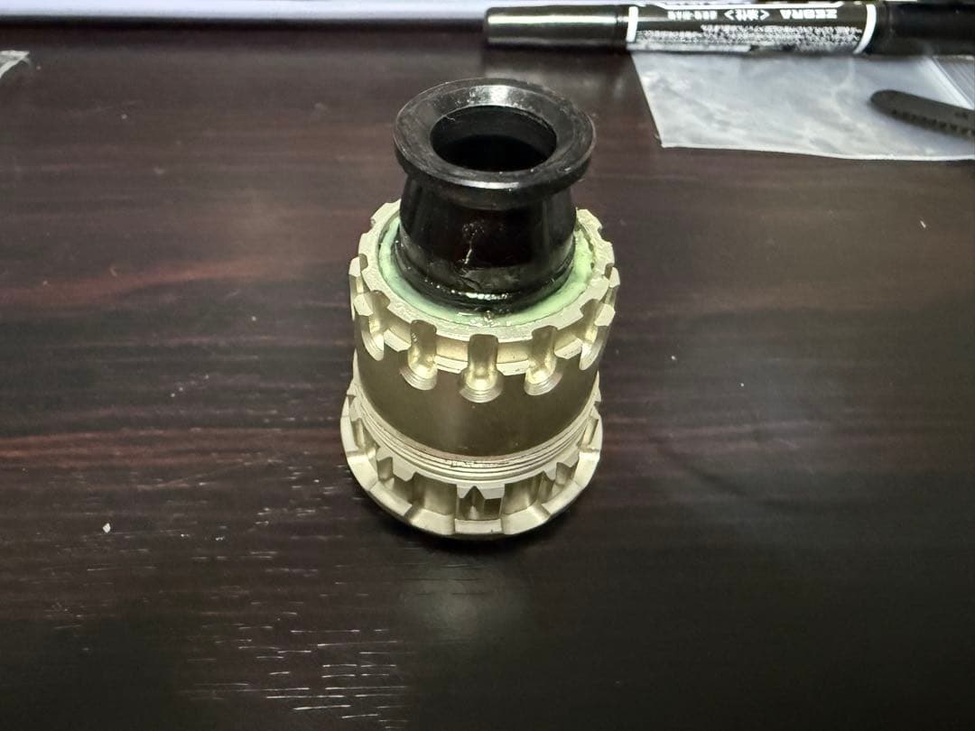 軽量カーボンホイール タイヤ付 デスクブレーキ　手組み　カーボンスポーク　やすよ