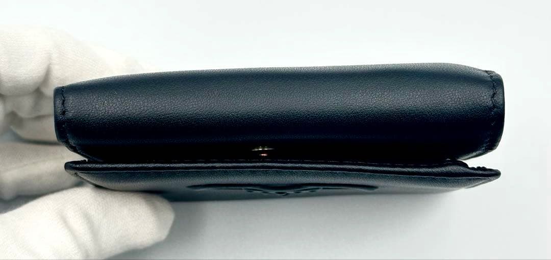 【新品✦人気】Vivienne Westwood 三つ折り財布 黒 ブラック