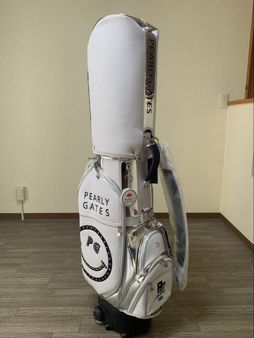 PEARLY GATES パーリーゲイツ　キャスター付キャディバッグ　ホワイト