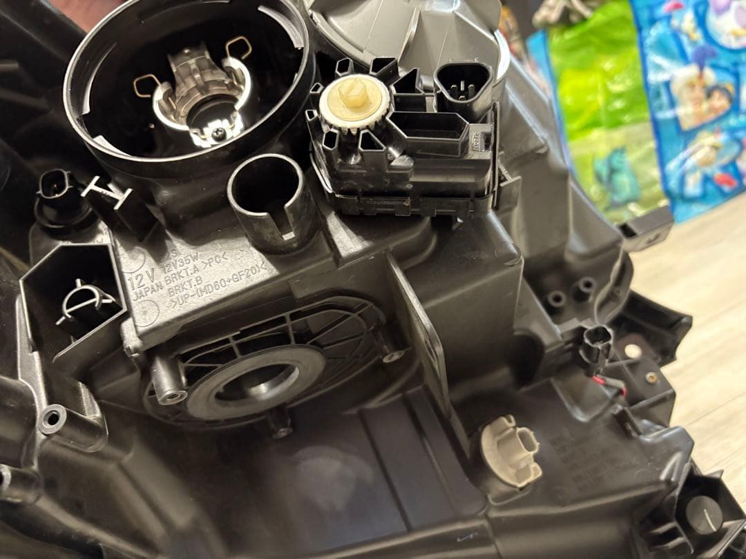 し*ん様 n-box custom jf1 ヘッドライト　白イルミ　インナーブラ