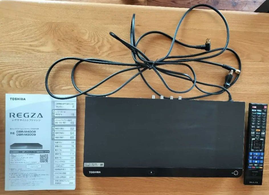 TOSHIBA REGZA ブルーレイレコーダー　DBR-M3009　ジャンク品