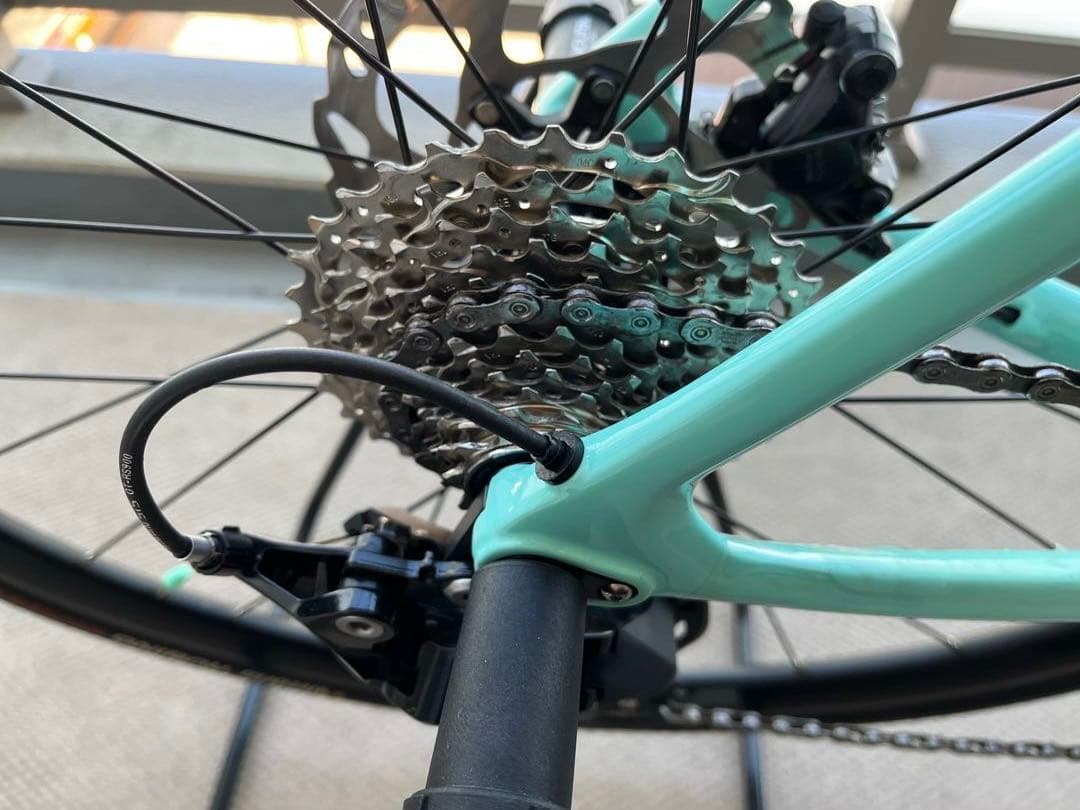 【ビアンキ】2024 スプリント　SPRINT 105サイズ57 大阪