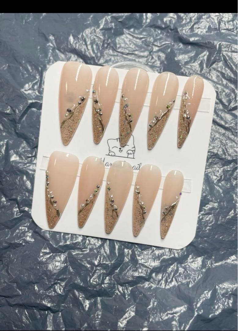 あちmämä 専用ページ　15点(-1400)