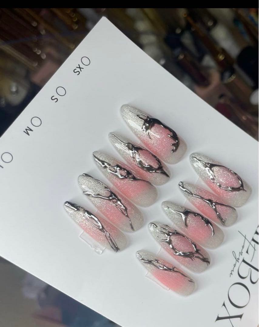 あちmämä 専用ページ　15点(-1400)