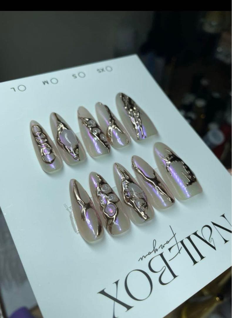 あちmämä 専用ページ　15点(-1400)