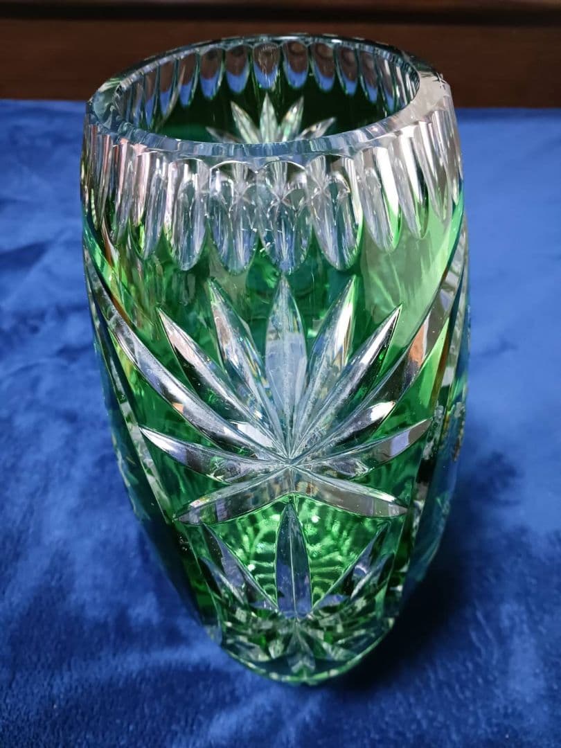 ドレスデン　クリスタル　花瓶