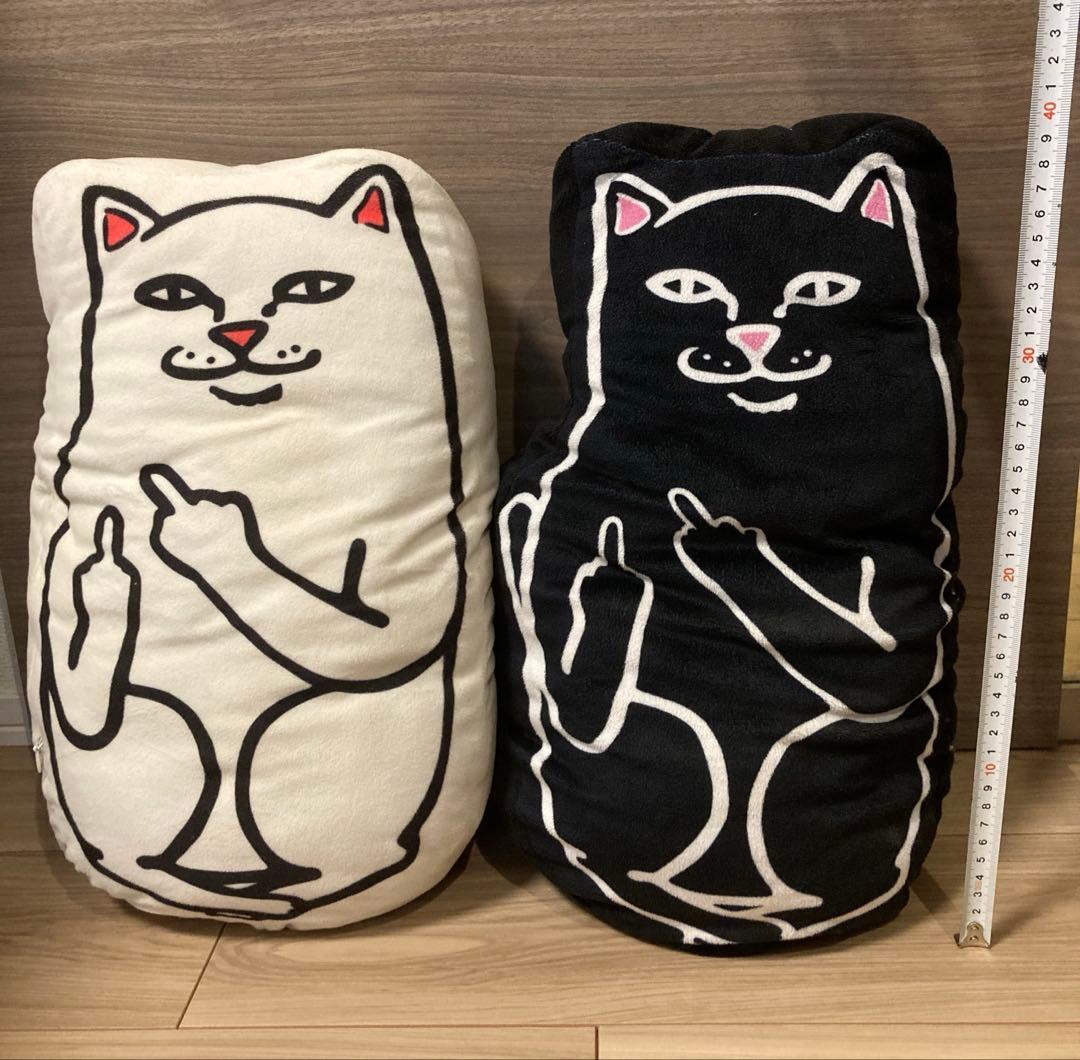 【美品】RIPNDIP クッション 2個セット