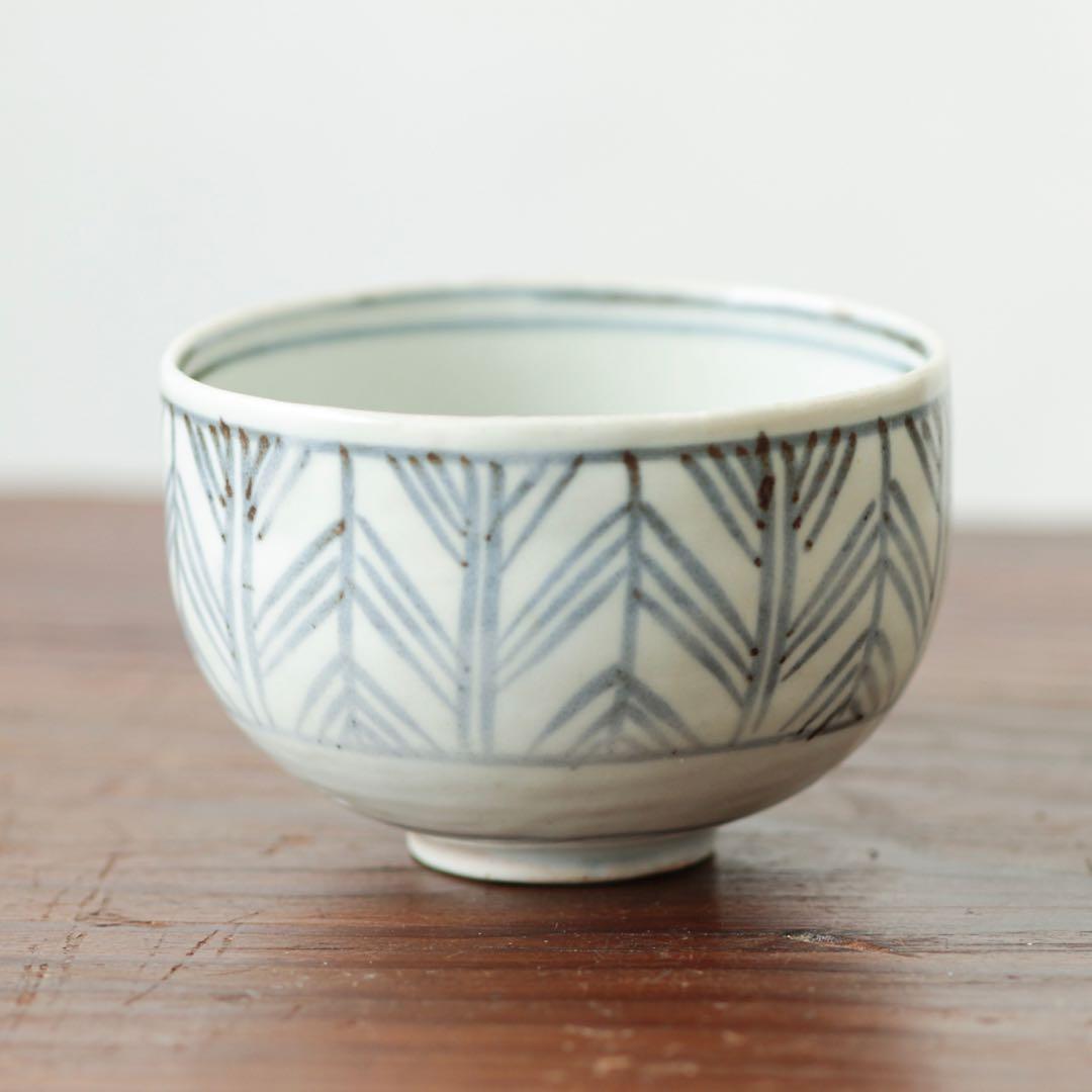 古伊万里　伊万里　江戸　後期　矢羽根文　ころ　茶碗　湯呑み　染付