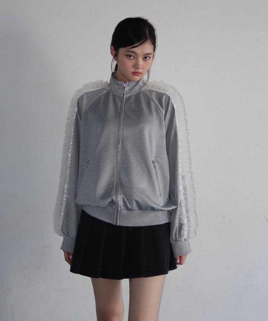 Treat Ürself フリルジャージ グレー