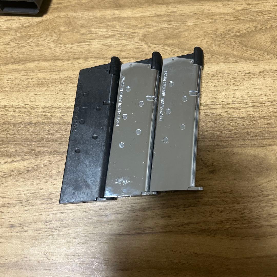 東京マルイ　m1911a1 ガスガン 3マガジン付き