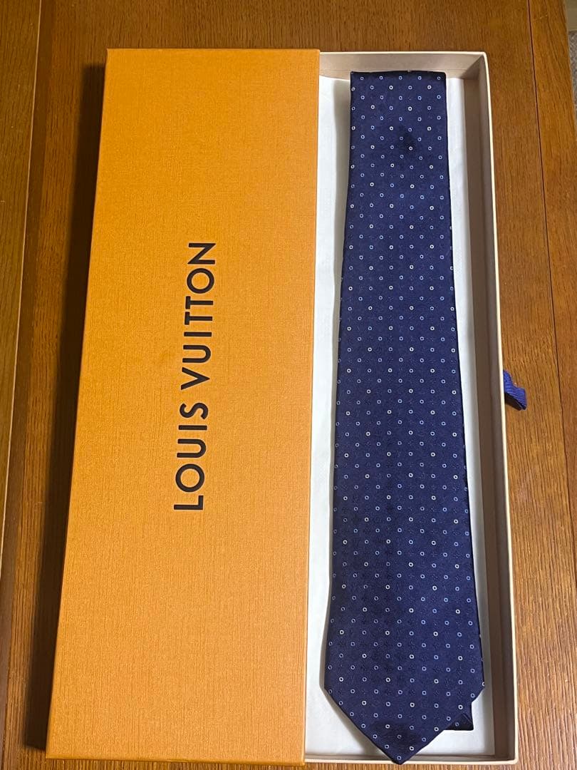 週末セール　LOUIS VUITTON ネクタイ ネイビー ドット柄