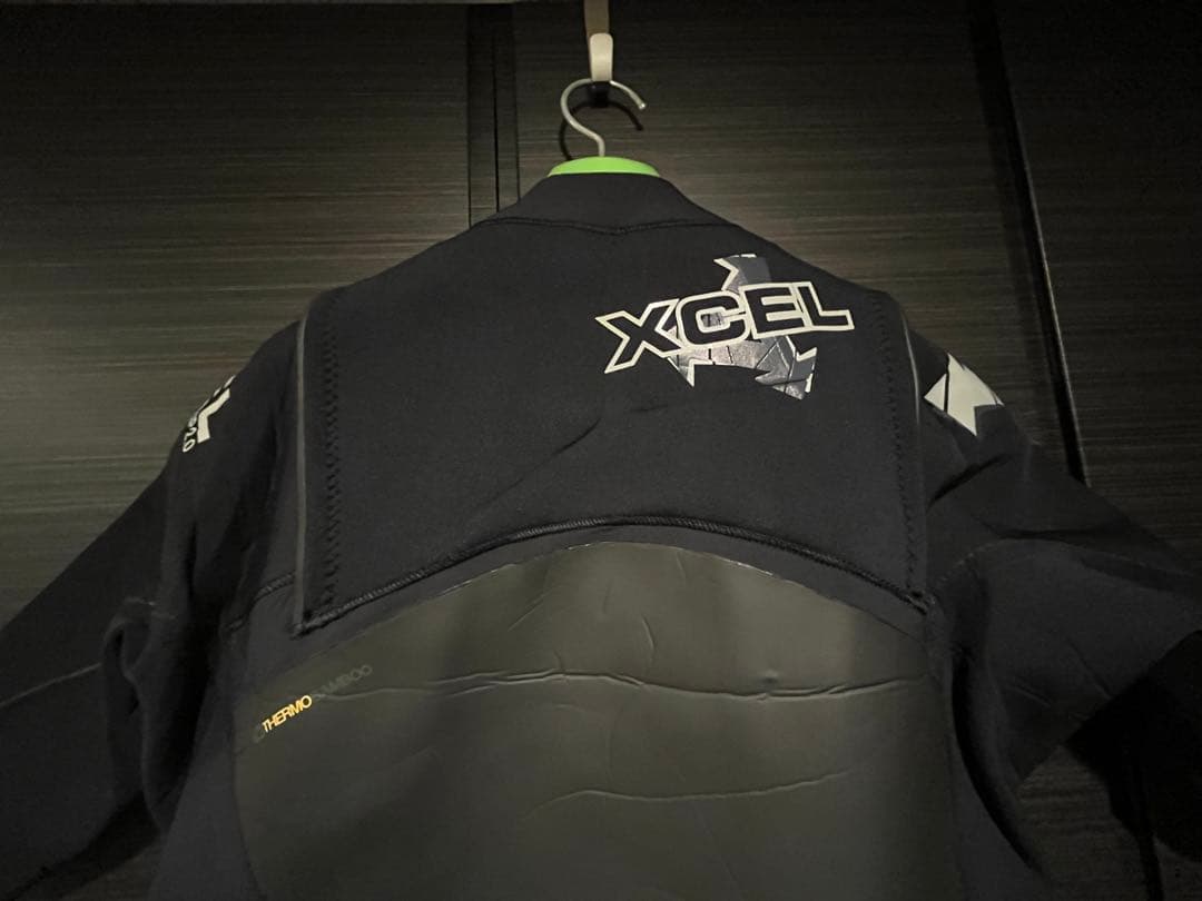 XCEL エクセル　ウエットスーツ　シーガル　サイズLT 2mm