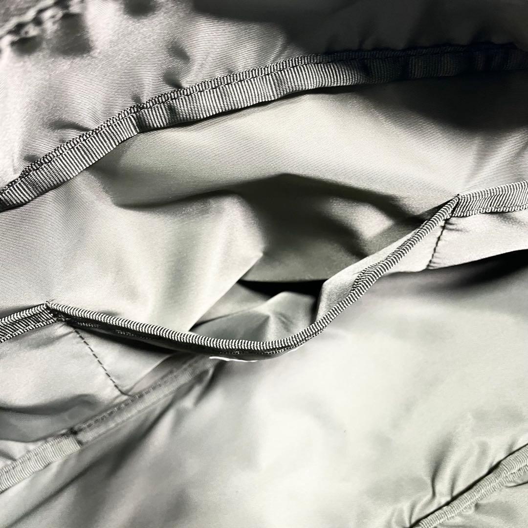 ブリーフィング ビームス コラボ ボストンバッグ ロゴ　大容量 多機能 緑