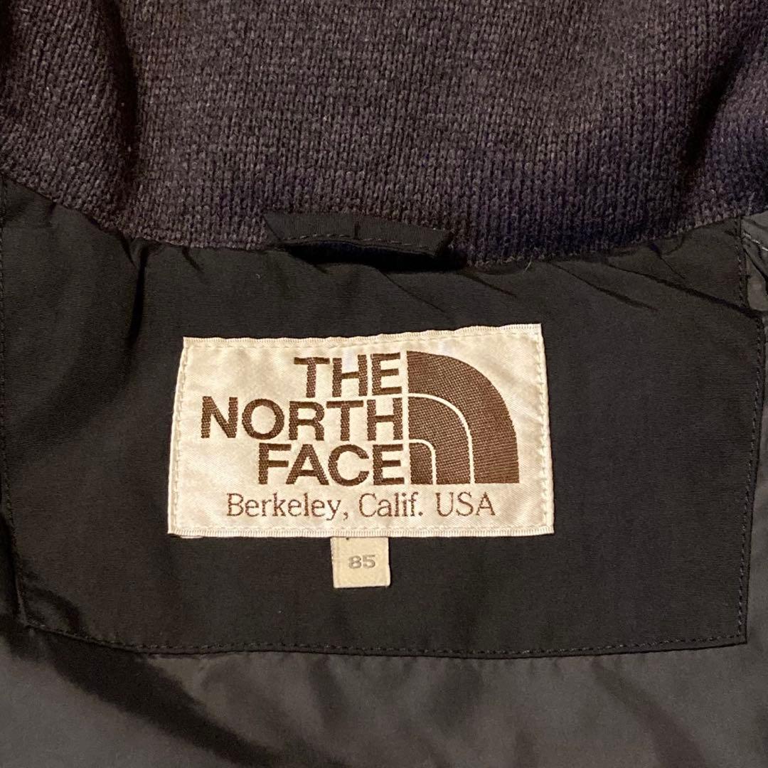 【ザ・ノースフェイス】ダウンベスト　ヌプシ　700 M 刺繍ロゴ　美品　g
