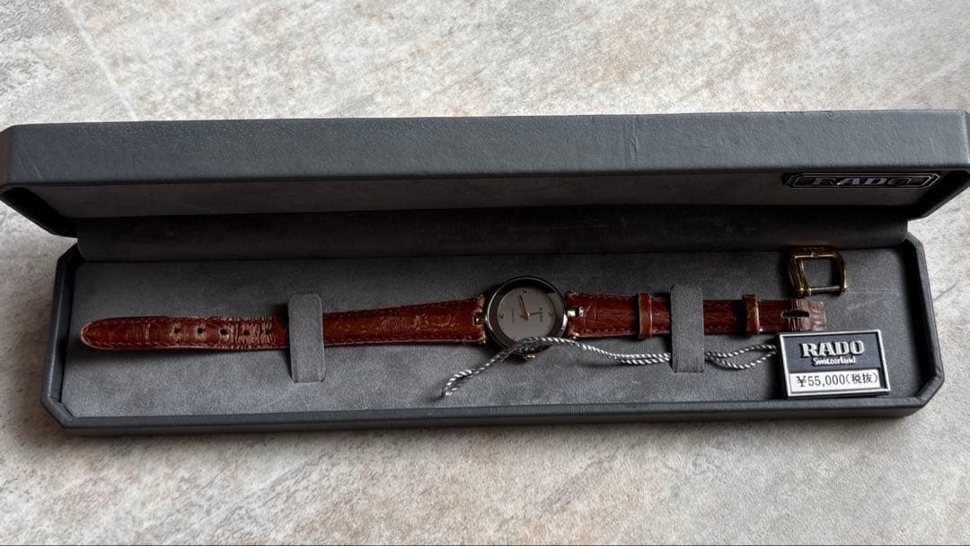 完品　RADO FLORENCE レディース時計【時計バンドが壊れてます】