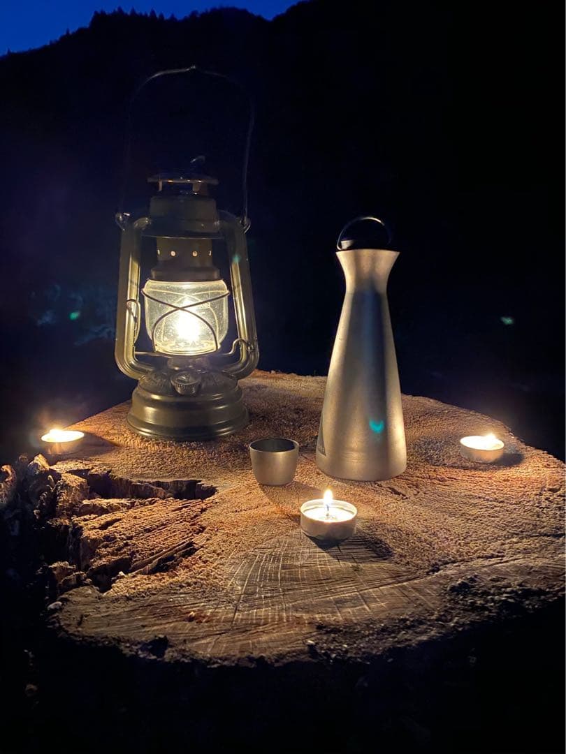 チタンとっくりtitanium 徳利　酒筒　熱燗　チタンおちょこ2➕ケース付き