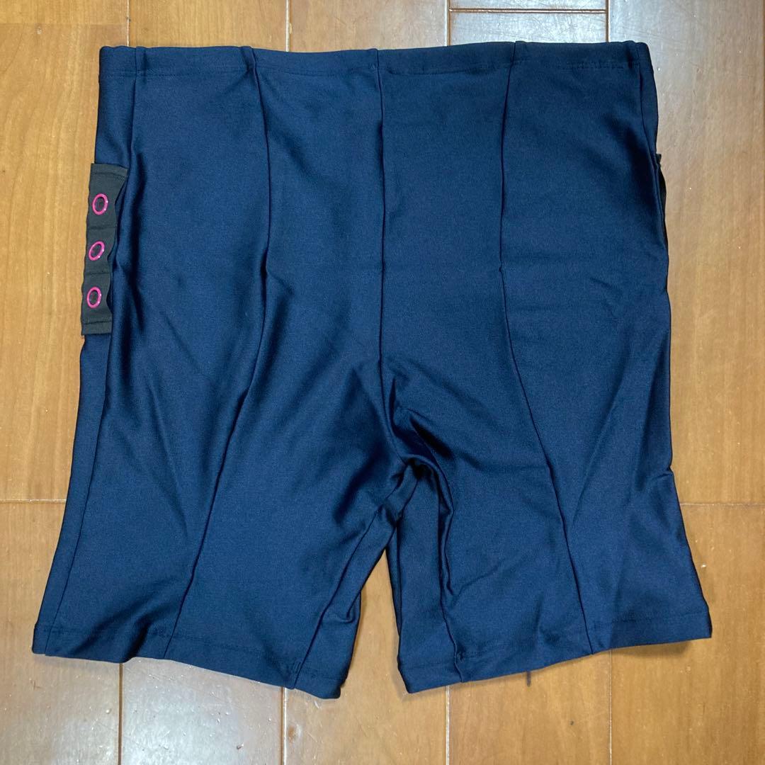 ♡新品♡arena サイズ13号水着 セット タンクトップ ショートパンツ