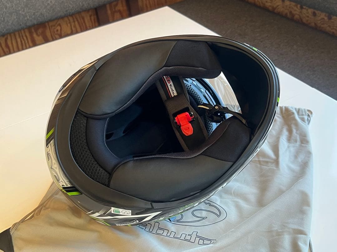 マ*ツ様 中古美品！OGK Kabuto KAMUI Ⅲ KAMUI-3 ミラー