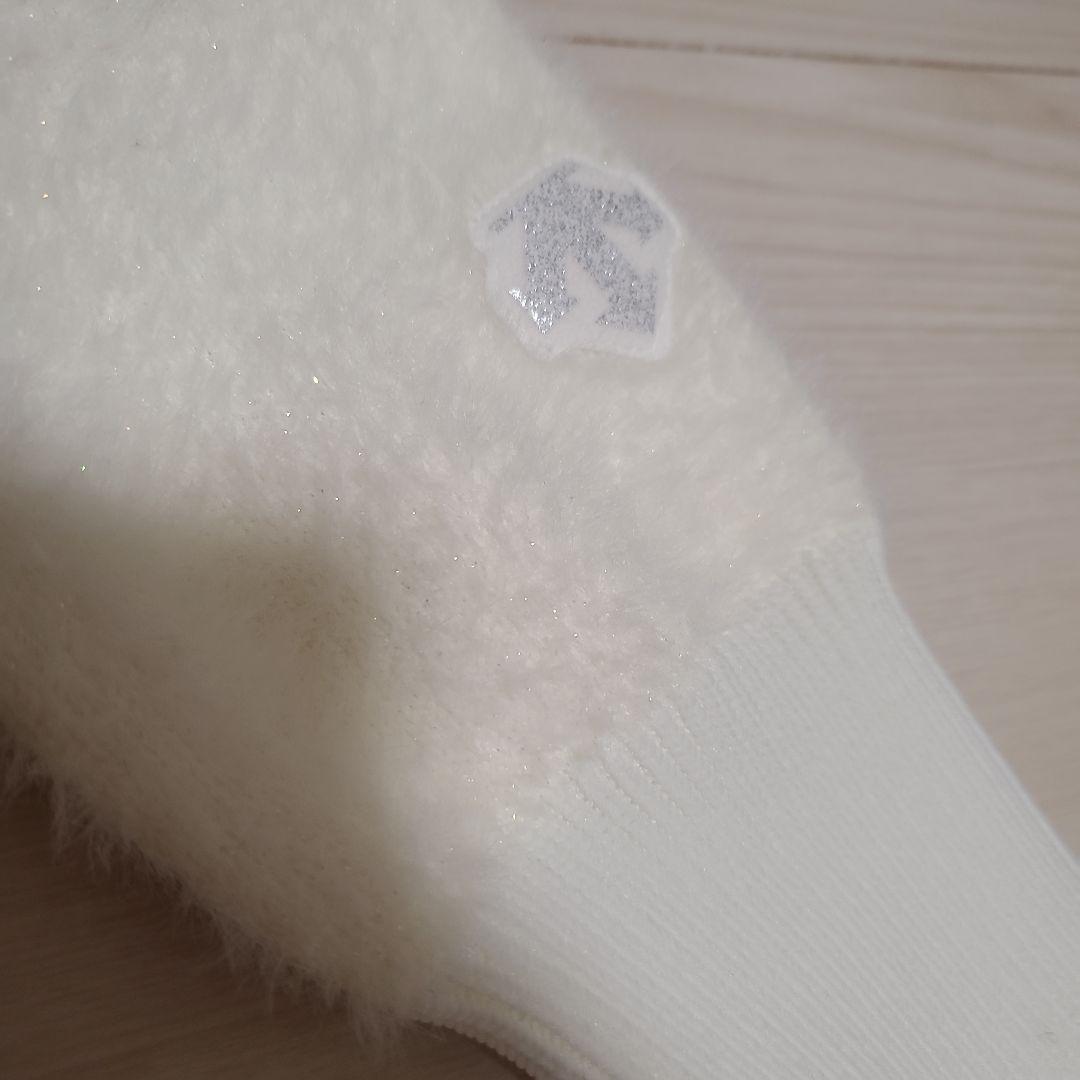 DESCENTE CRYSTAL ラメミックスシャギータートルネックセーター