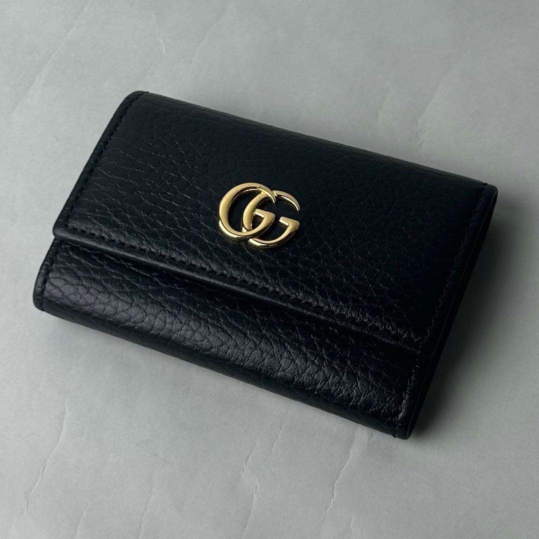 【未使用に近い】Sランク級 GUCCI ブラックレザー GGロゴ キーケース