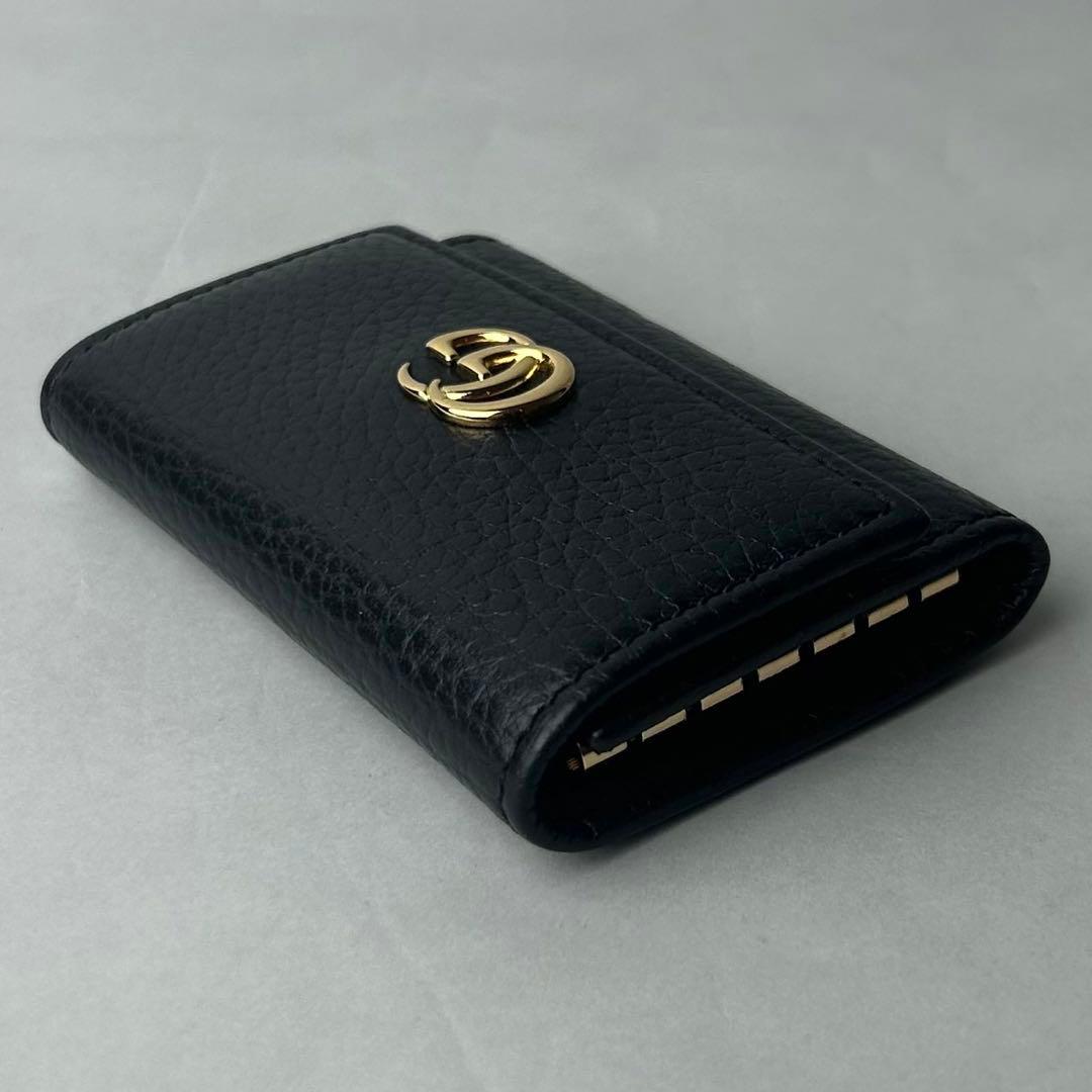 【未使用に近い】Sランク級 GUCCI ブラックレザー GGロゴ キーケース