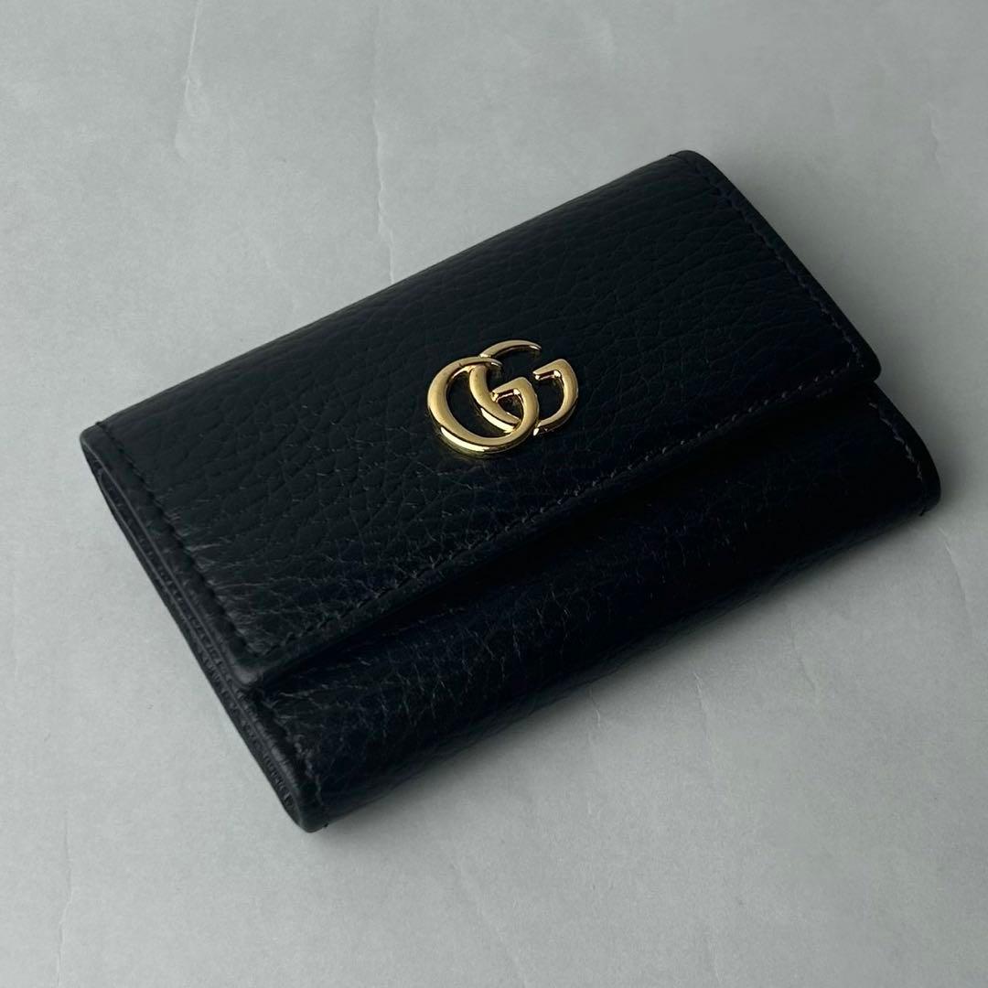 【未使用に近い】Sランク級 GUCCI ブラックレザー GGロゴ キーケース