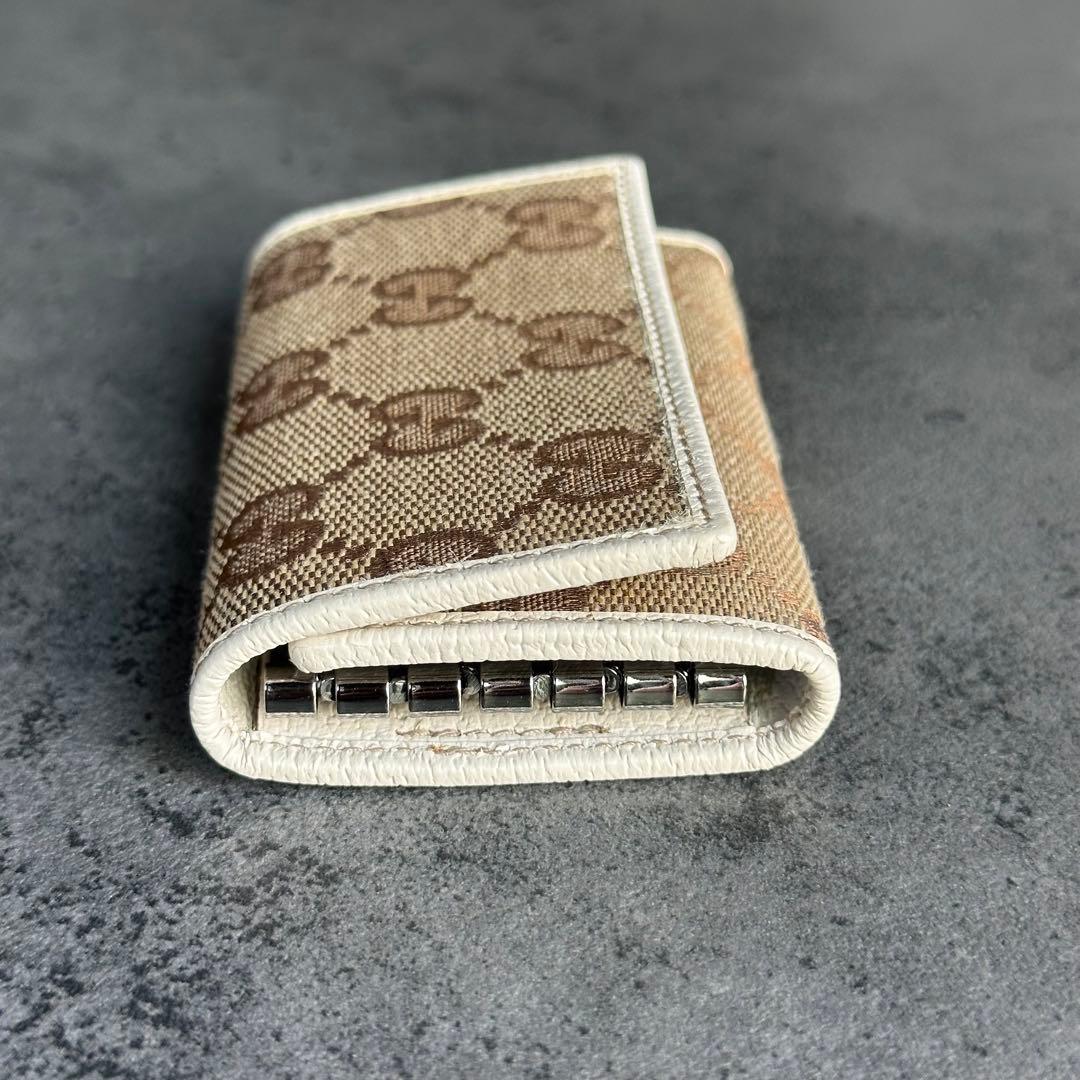 未使用✨GUCCI GGキャンバス　キーケース　ベージュ　白