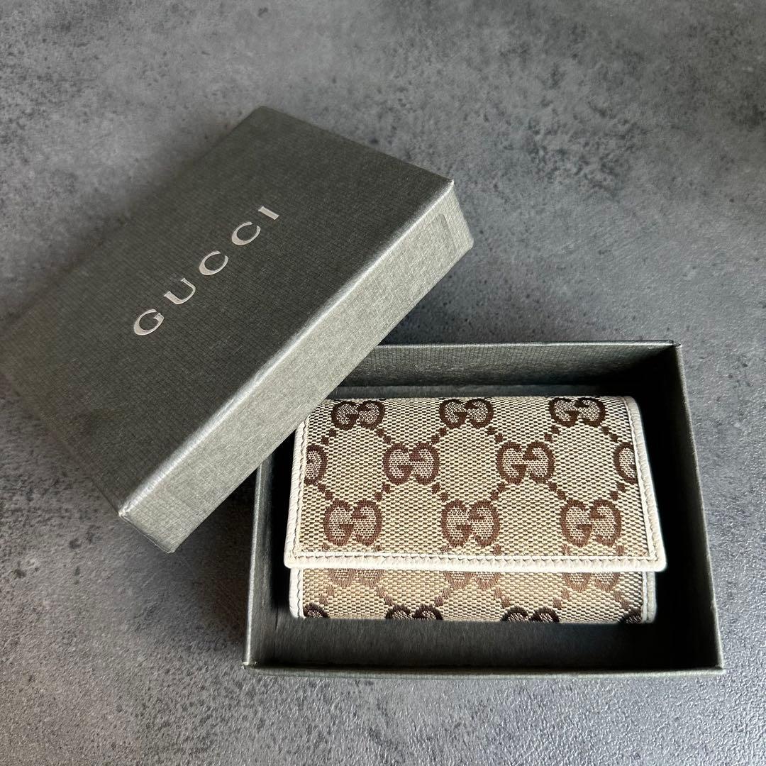 未使用✨GUCCI GGキャンバス　キーケース　ベージュ　白