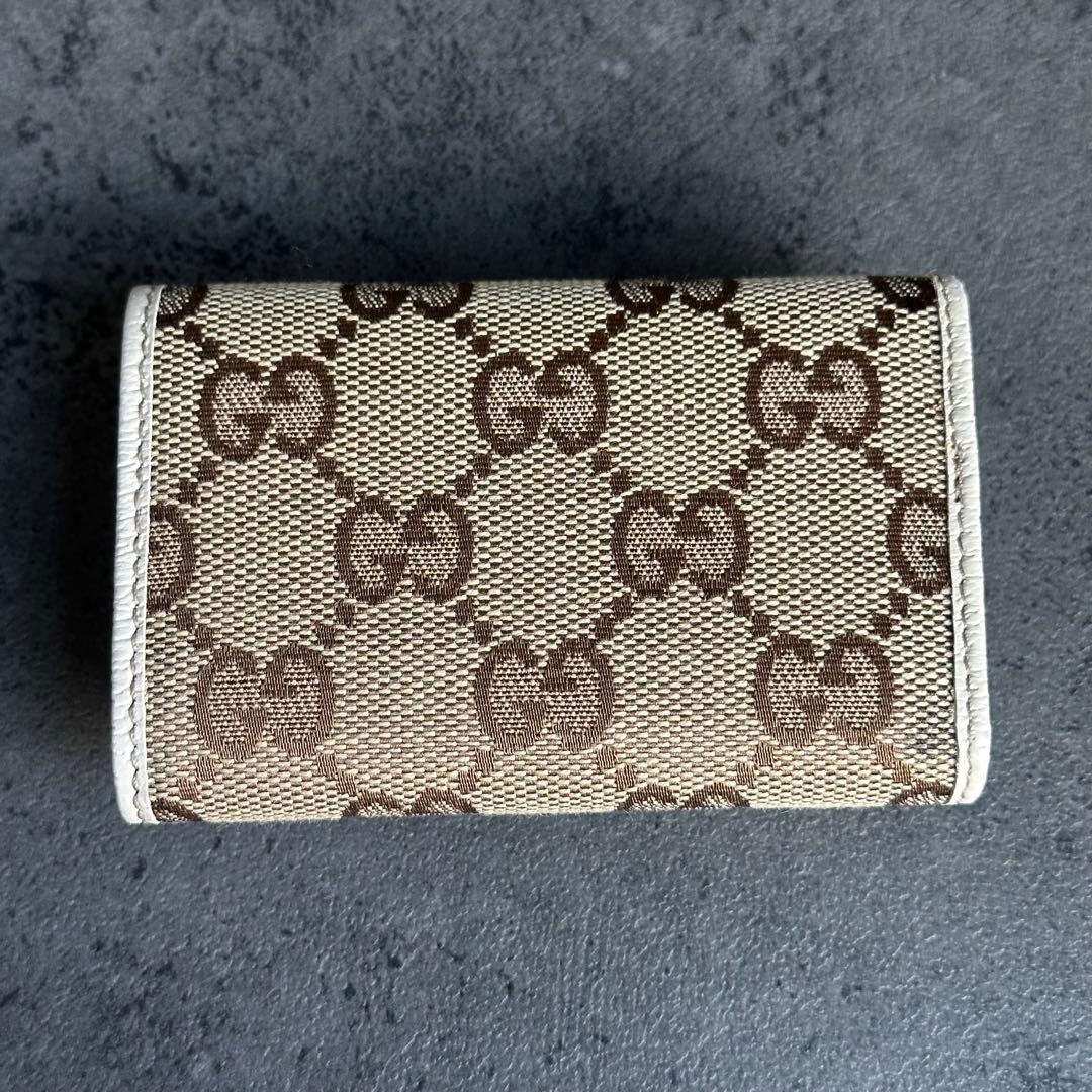 未使用✨GUCCI GGキャンバス　キーケース　ベージュ　白