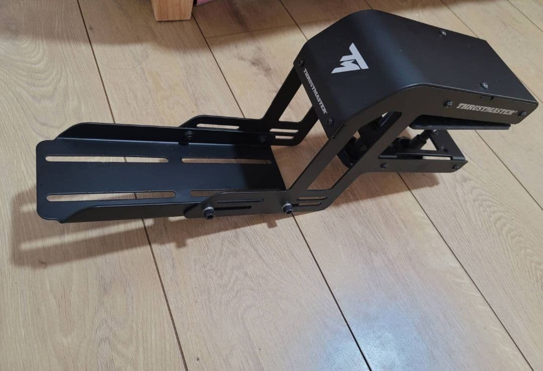 Thrustmaster TM レーシングクランプ 美品