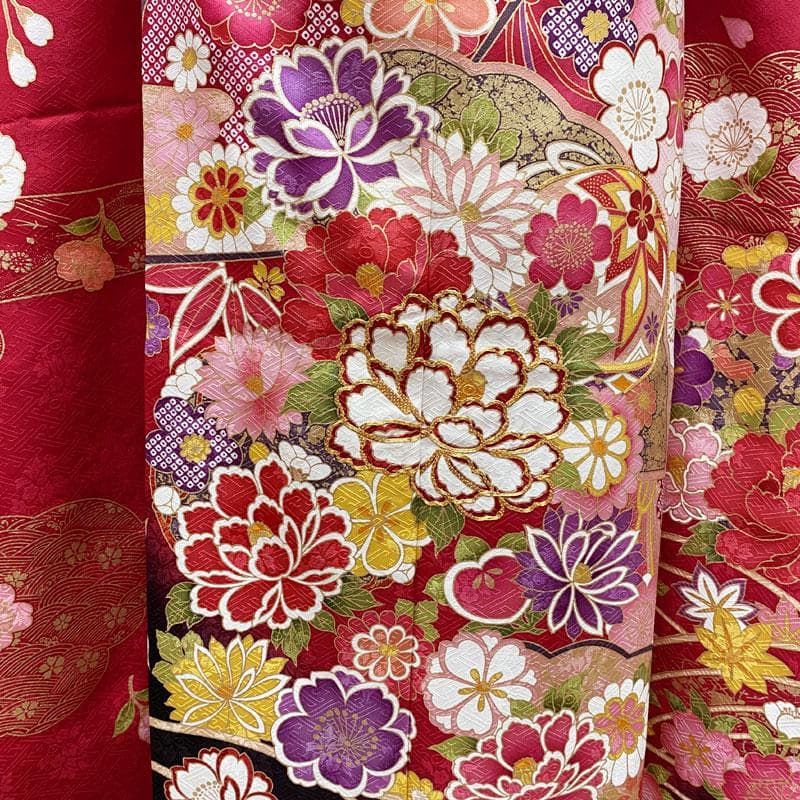 512aj57◎振袖のみ 金彩 金駒刺繍 成人式 結婚式 十三参り 赤◎美品