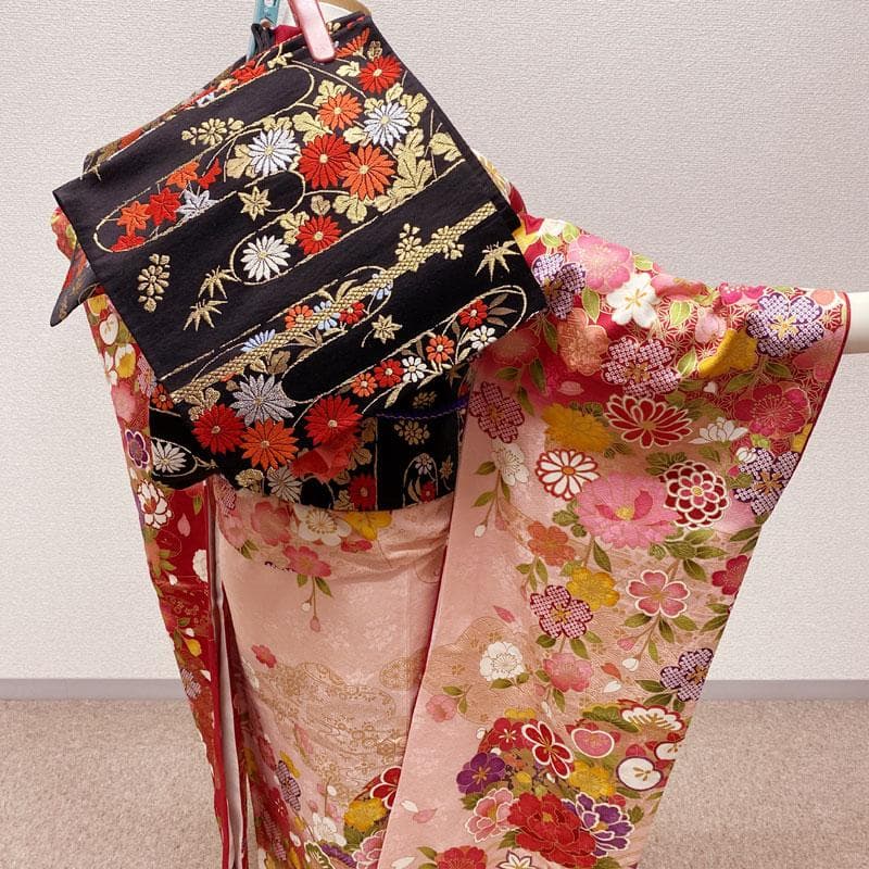 512aj57◎振袖のみ 金彩 金駒刺繍 成人式 結婚式 十三参り 赤◎美品