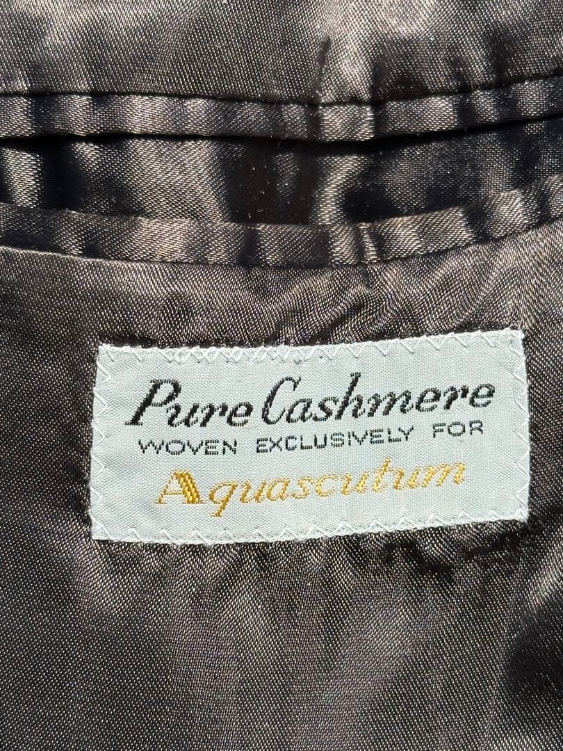 Aquascutumアクアスキュータムのチェスターコート