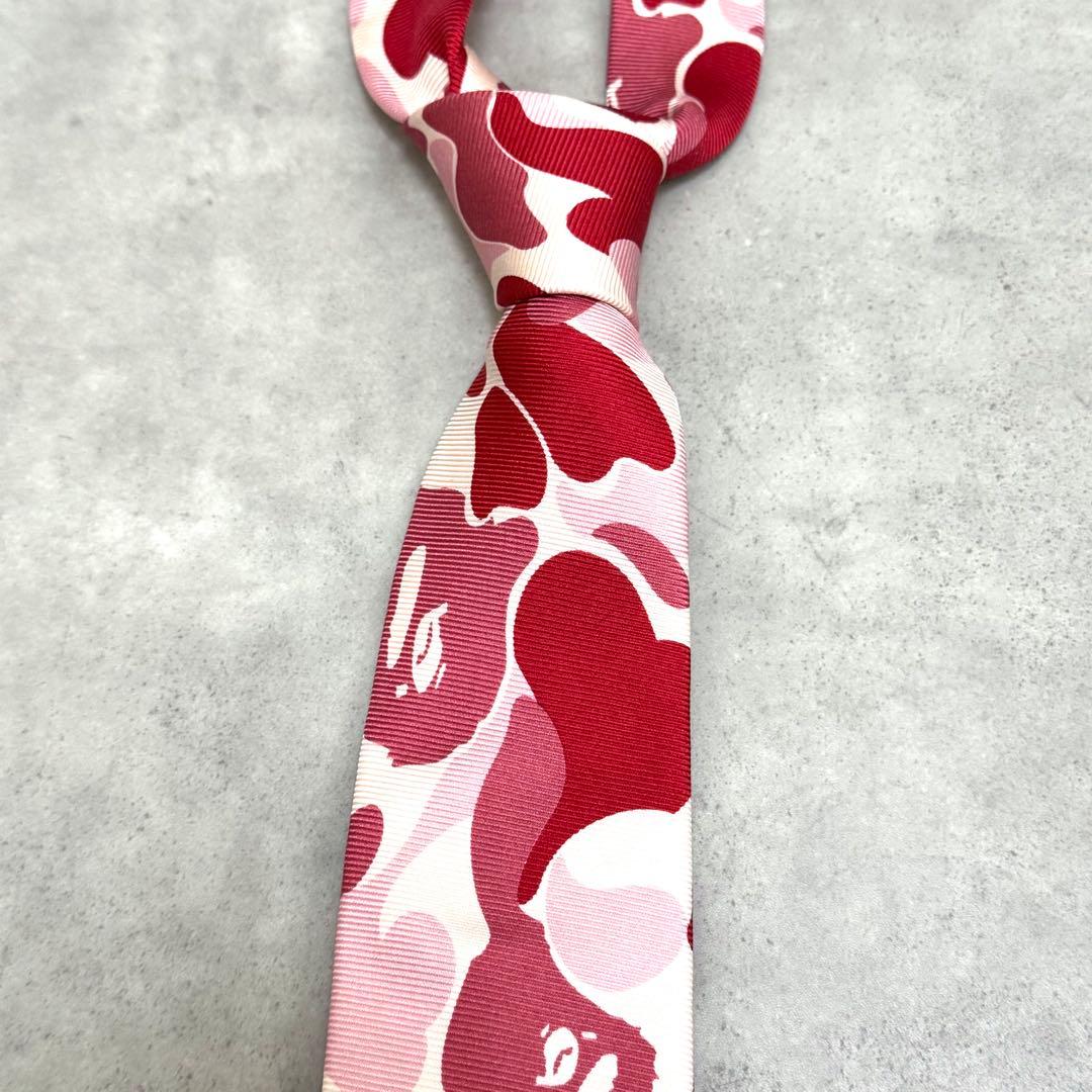 希少デザイン アベイシングエイプ カモフラエイプ ネクタイ ピンク APE