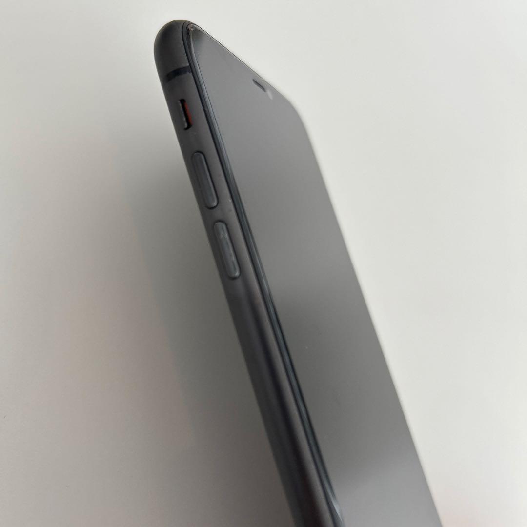Apple iPhone 11 ブラック 本体 128G SIMロック無し