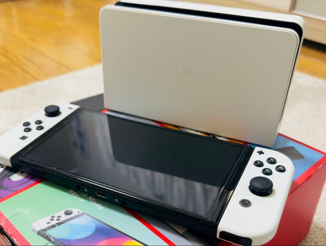 Nintendo Switch モデル ホワイト 本体