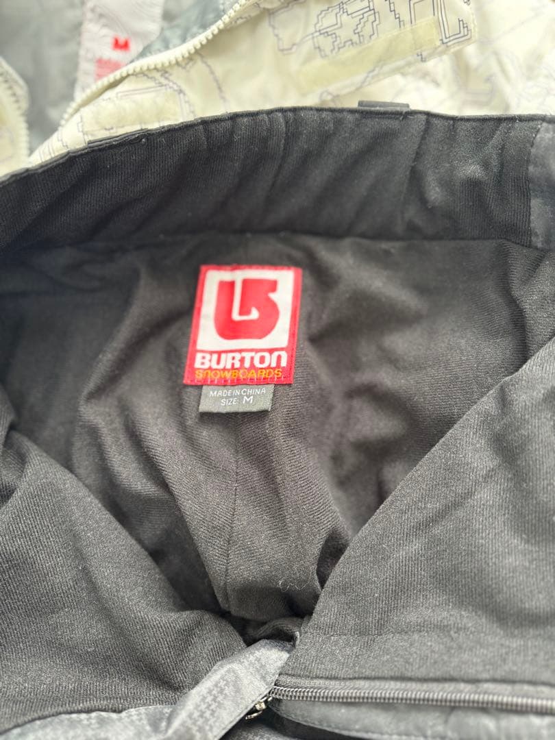 スノボバートン6点セット バック　ボード　ウエア上下　ブーツ27cm グローブ