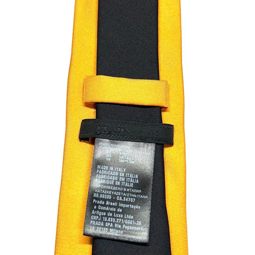 【未使用に近い✨】激レア！ プラダ ネクタイ バイカラー 三角 ロゴ 高級シルク