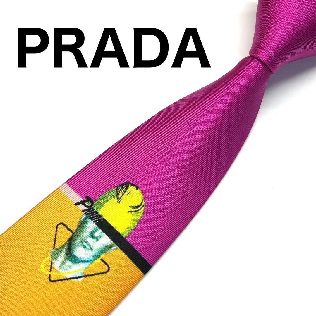 【未使用に近い✨】激レア！ プラダ ネクタイ バイカラー 三角 ロゴ 高級シルク