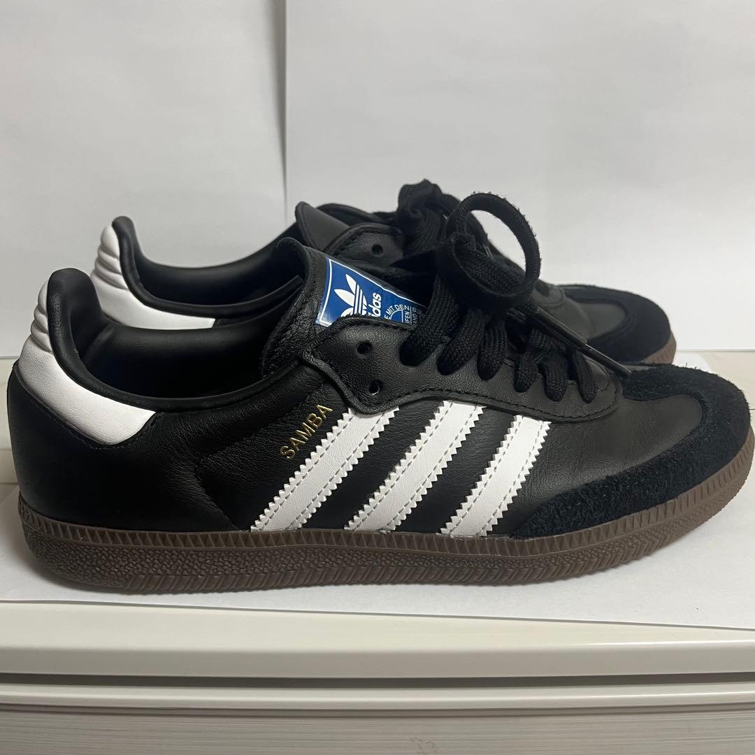 adidas Samba OG ブラック/ホワイト/ガム