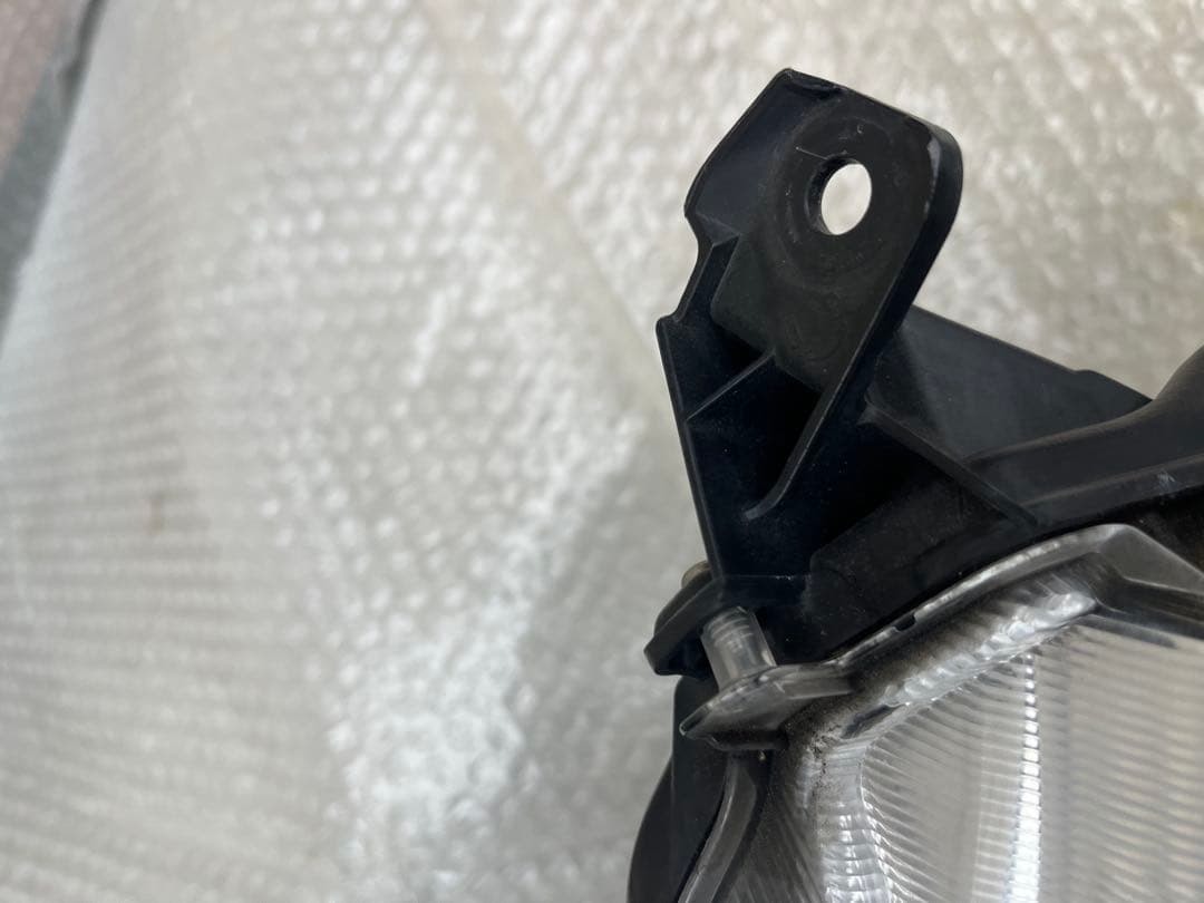 LA800S ムーヴキャンバス　ヘッドライト　左