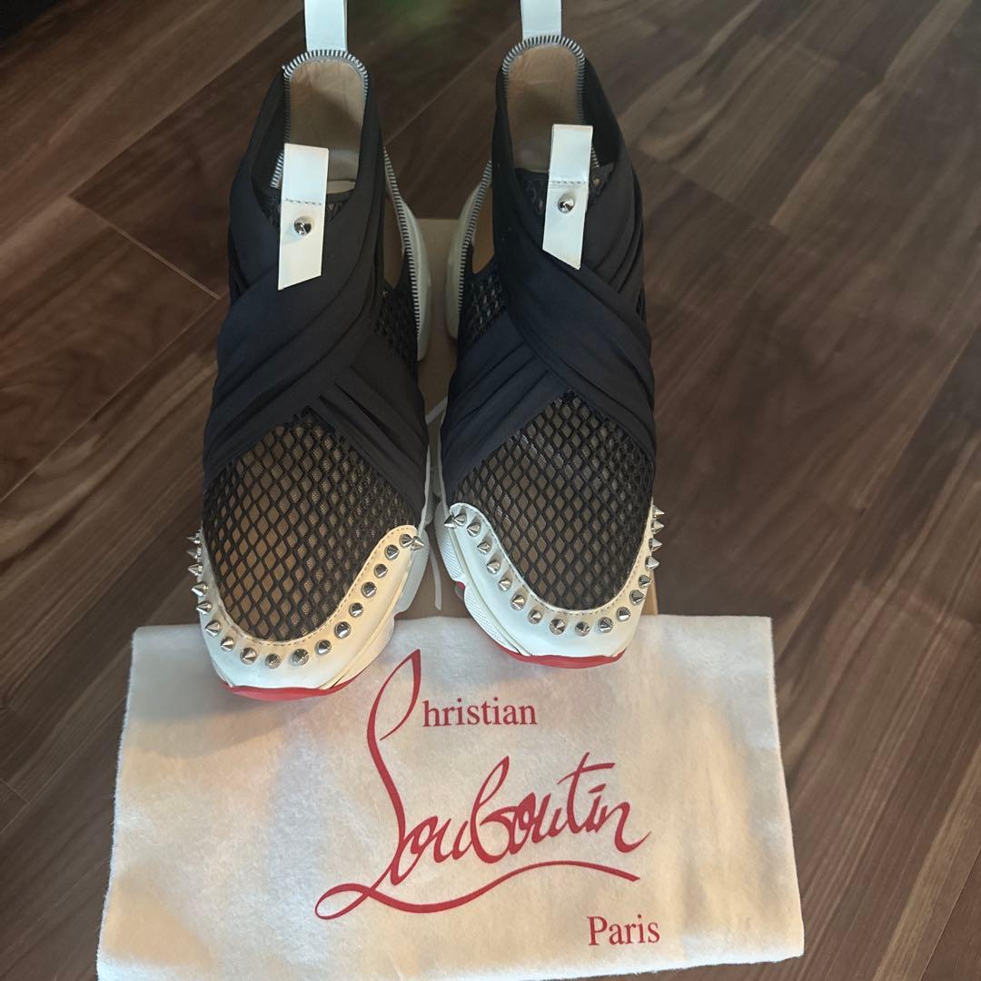 Christian Louboutin レディース　スニーカー　24