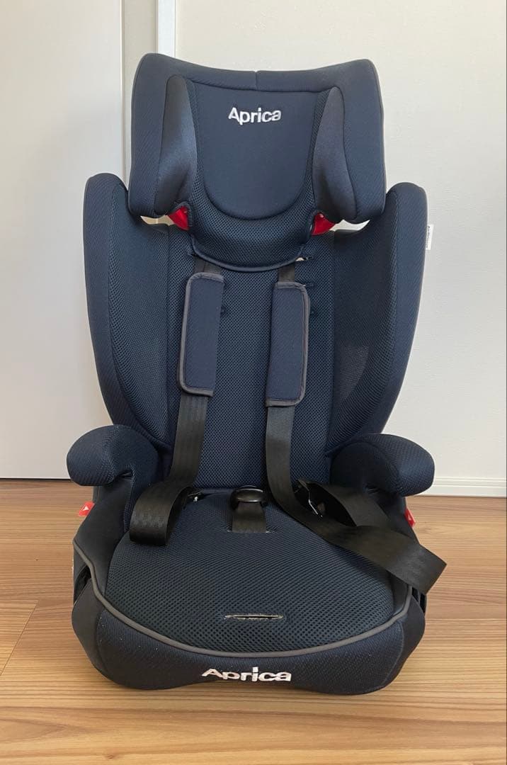 【Aprica】チャイルドシート ジュニアシート エア グルーヴ ネイビー
