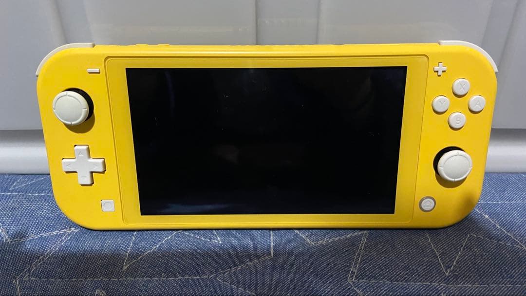 ジャンク Switch Lite SDカード認識せず 箱アダプター付 初期化済