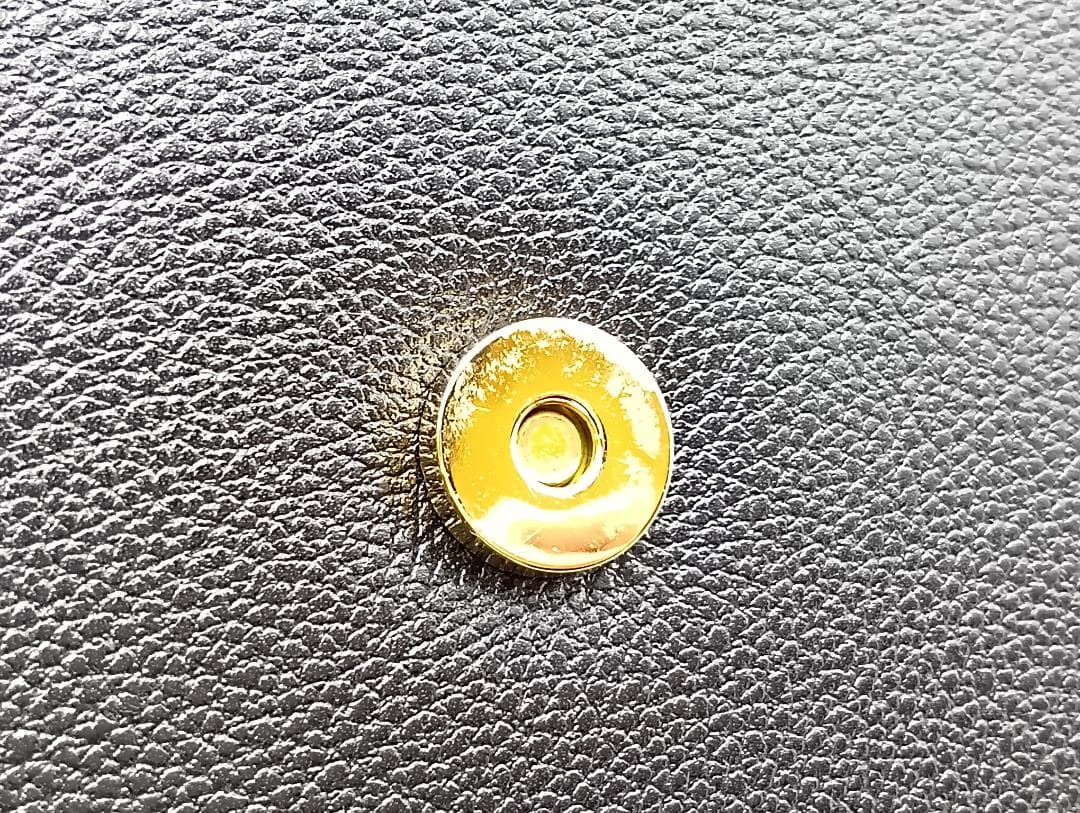 【未使用】YSL　イヴ・サンローラン　クラッチバッグ　ブラック