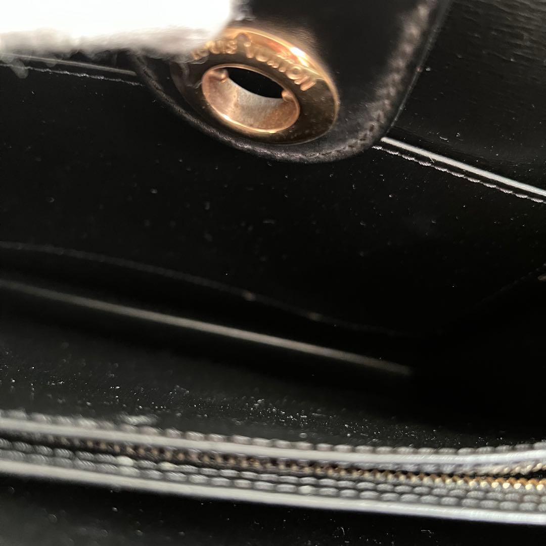 ルイヴィトン　カプチン　レザー　エピ　ショルダーバッグ