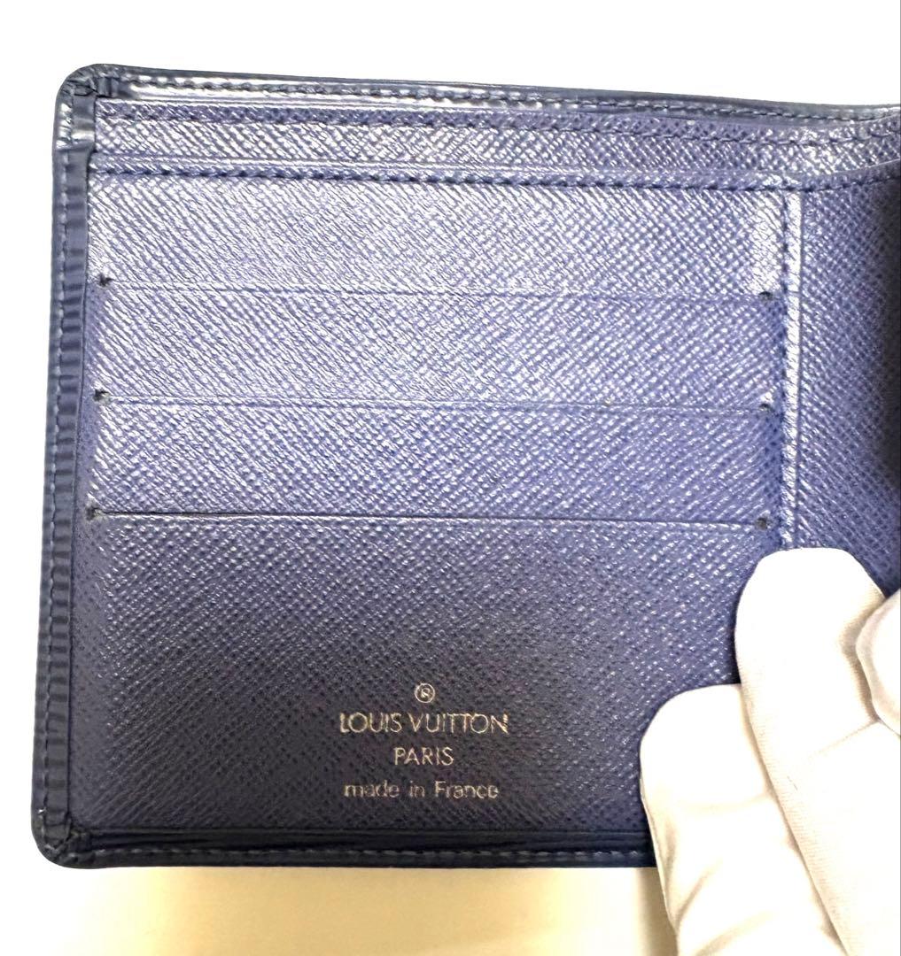 専用　Louis Vuitton エピ　ネイビー 二つ折り財布