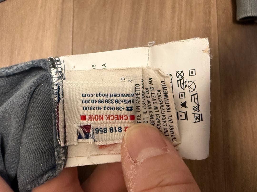 正規品◇MONCLER グレー ポロシャツ　ペイント加工