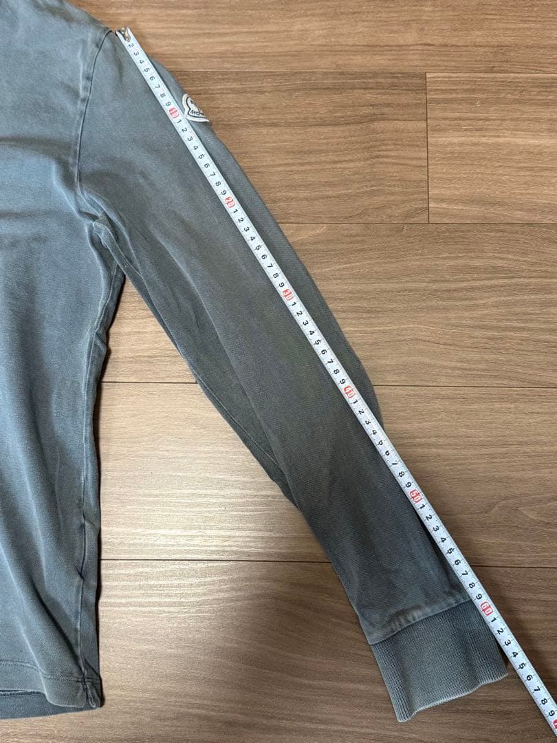 正規品◇MONCLER グレー ポロシャツ　ペイント加工