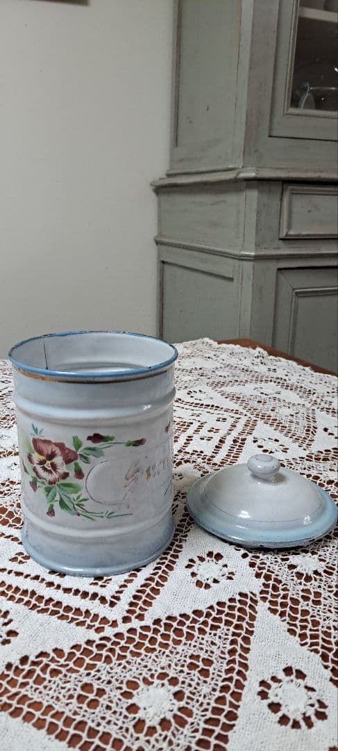 アンティークホーローキャニスター /パンジー柄